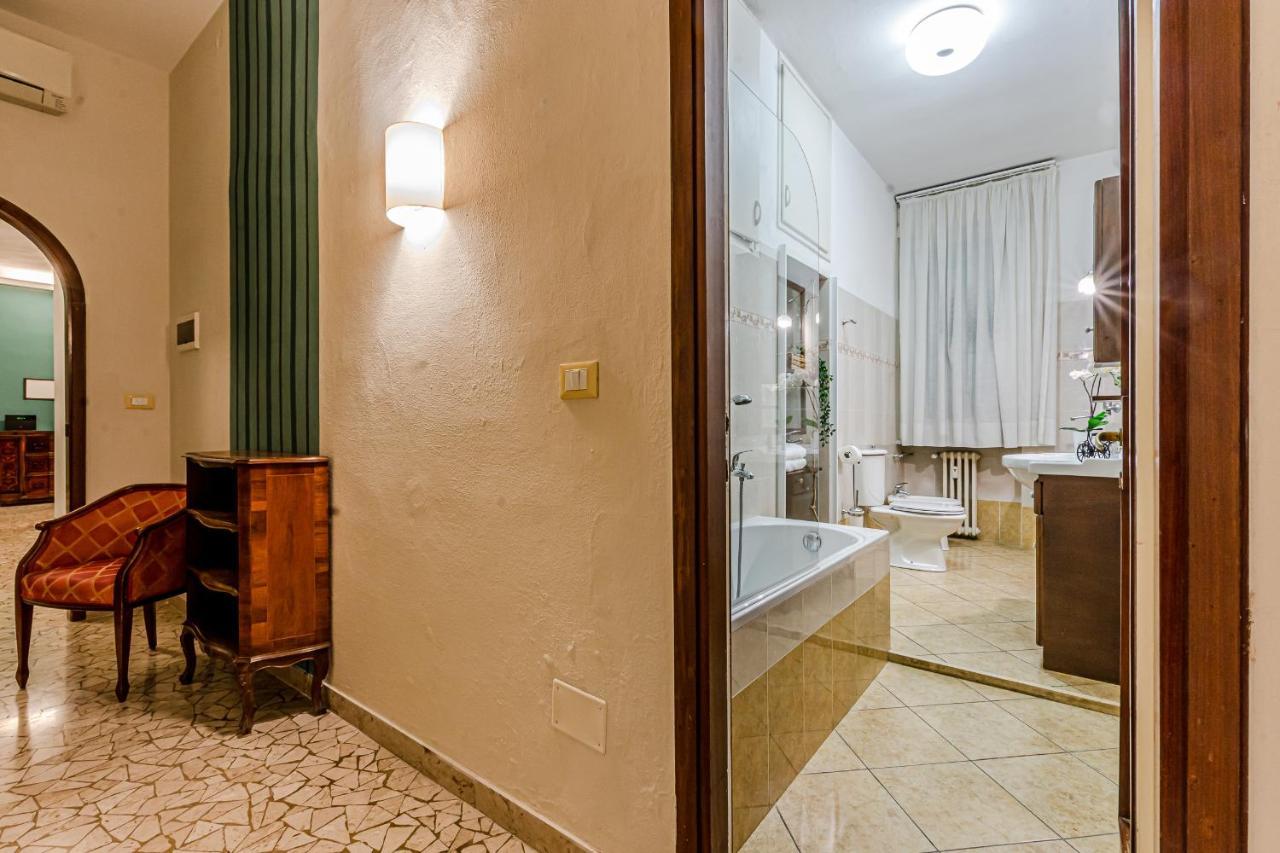 Frank'S And Art Love Apartments Livorno Exterior foto