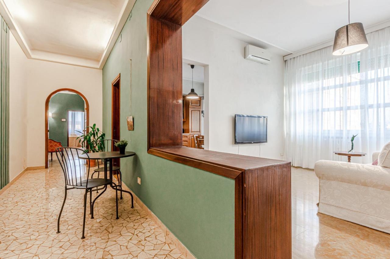 Frank'S And Art Love Apartments Livorno Exterior foto